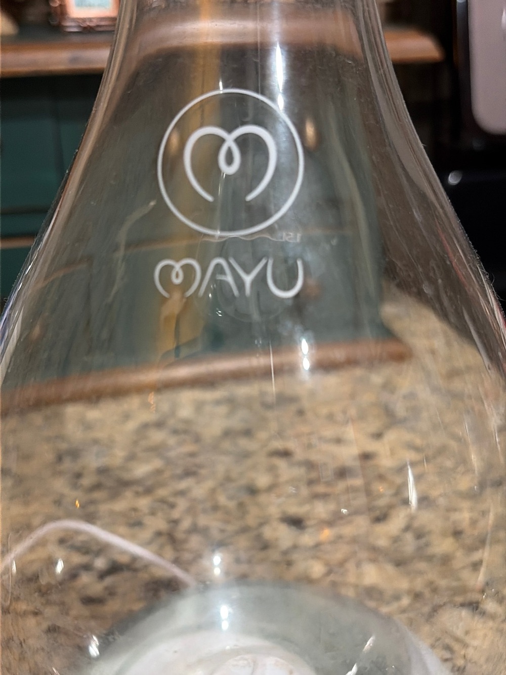 MAYU WATER : ELEVATE YOUR HYDRATION by by MAYU’s Oxygenating System - Picture 3 of 6